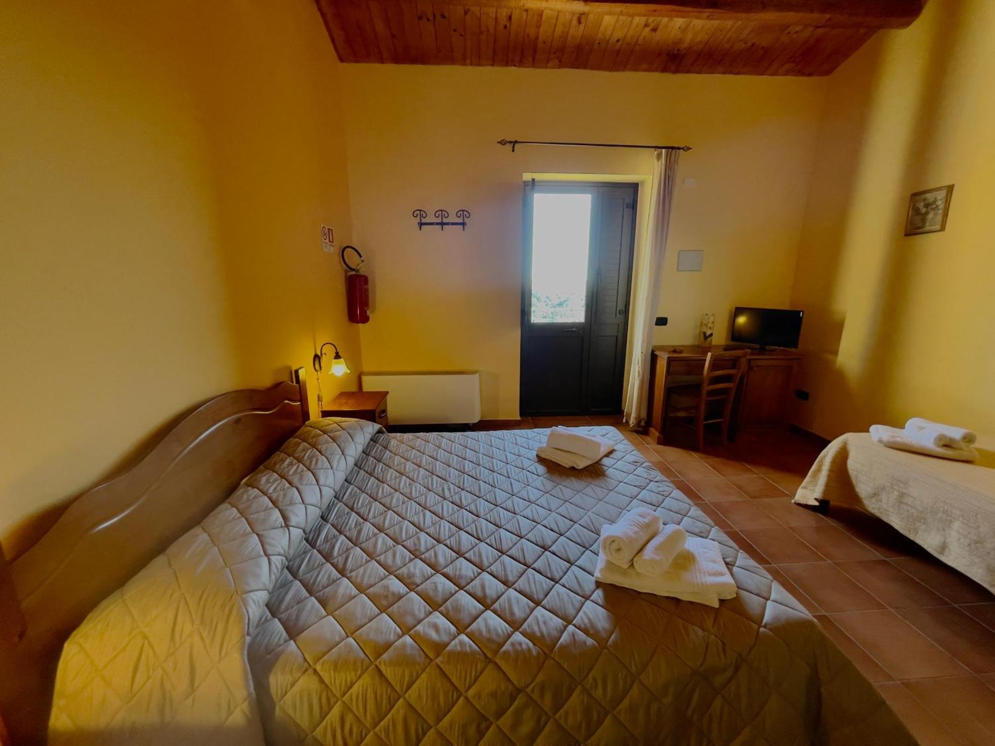 Agroturismo Russa Belladonna